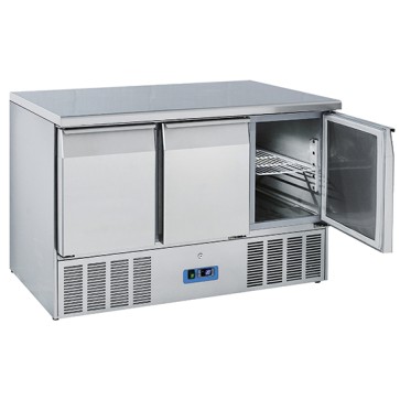 Banco refrigerato professionale con piano inox e vano refrigerato 3 porte - GN1/1 +4/+10°C